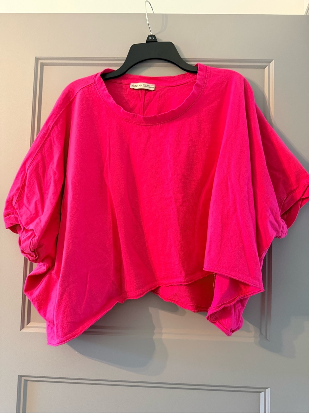 Zenana Outfitters Oversized Crop Top in Hot Pink